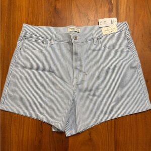 NWT Abercrombie High Rise Dad Shorts